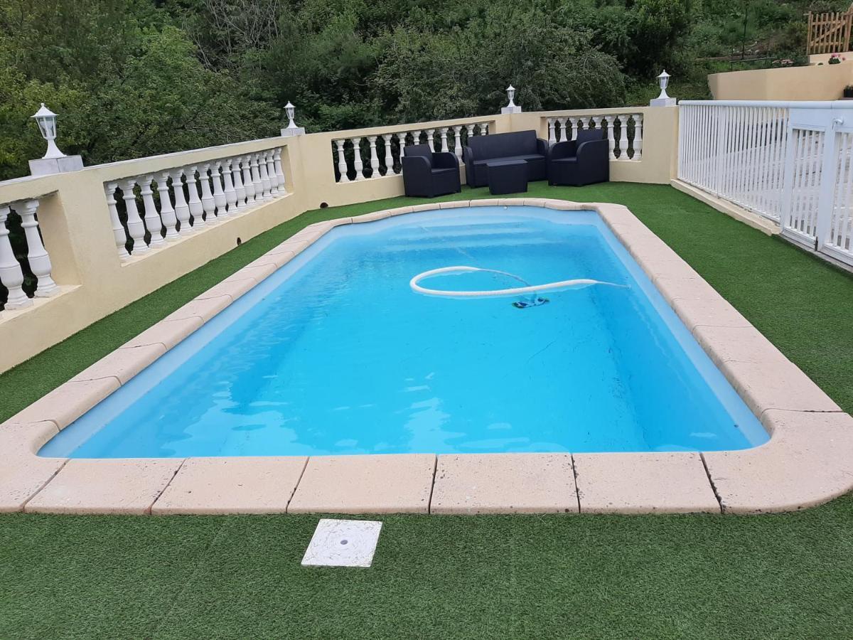 Villa Ribellu